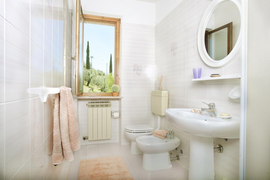 Residence Le Balze مالتشيزينيه الغرفة الصورة